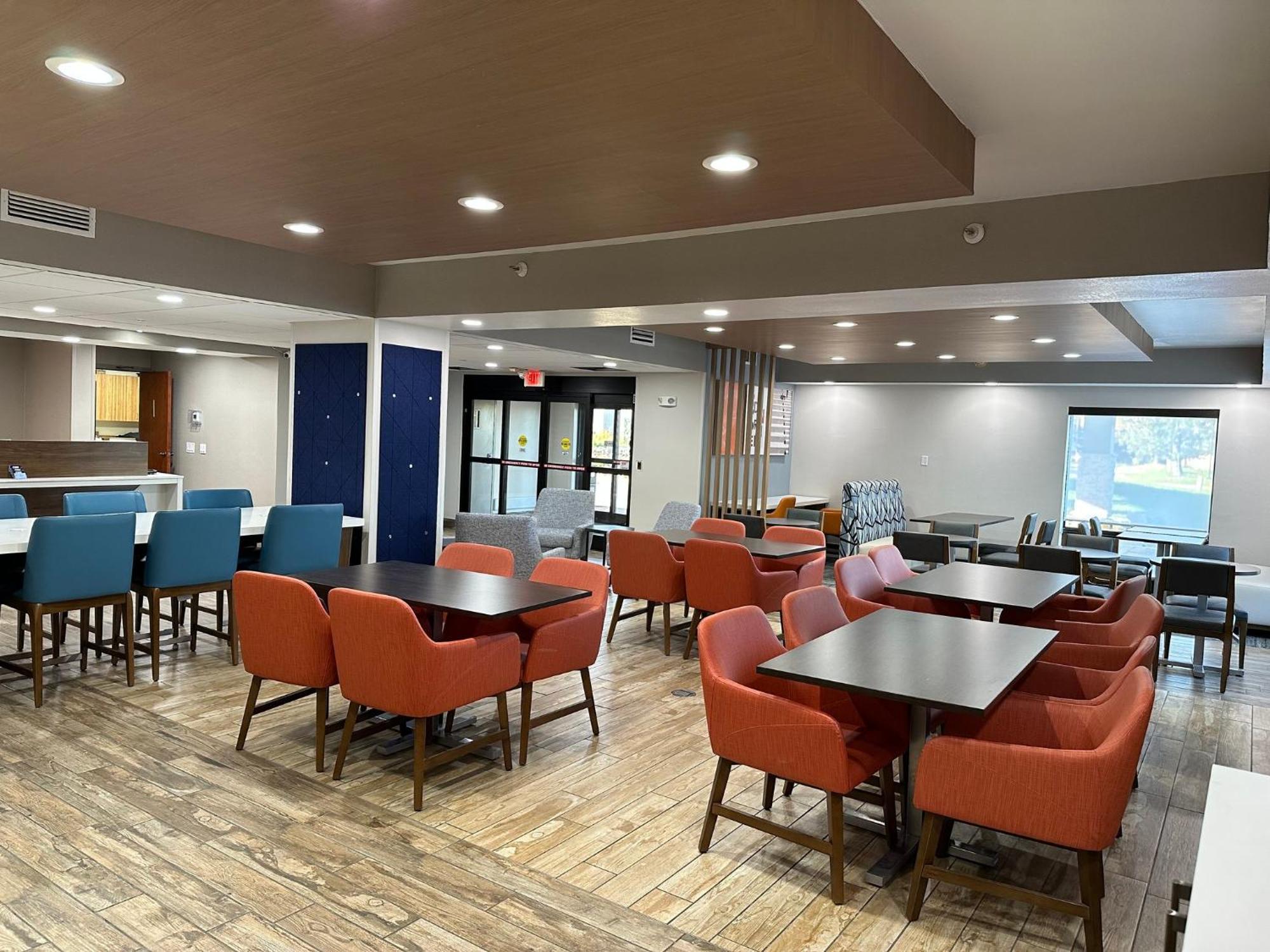 Holiday Inn Express & Suites Eden Prairie - Minneapolis By Ihg Exteriör bild