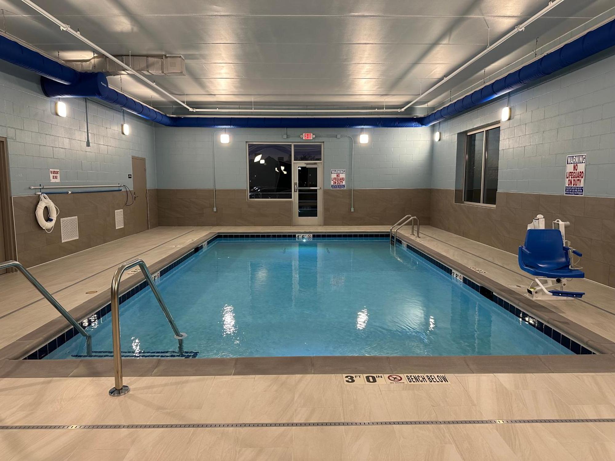 Holiday Inn Express & Suites Eden Prairie - Minneapolis By Ihg Exteriör bild
